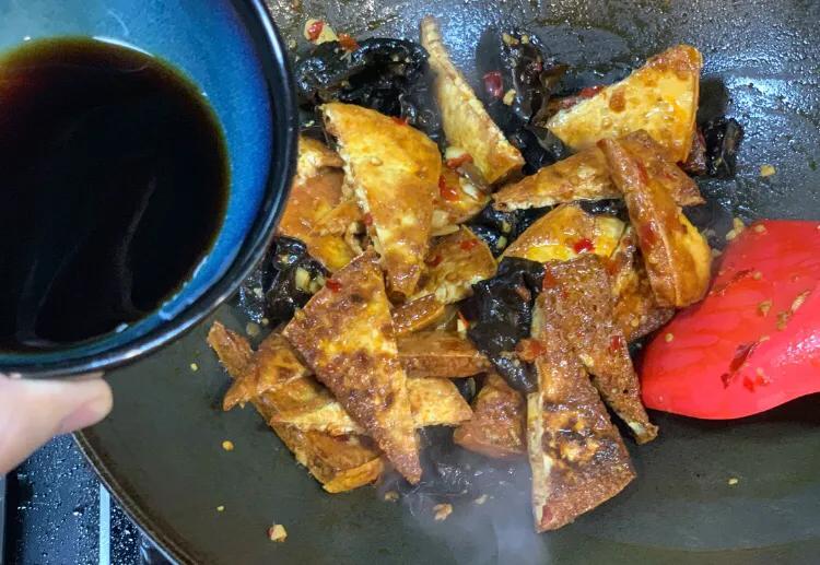 老年人适合饮用高蛋白质的食物吗,老年人如何进行高蛋白饮食