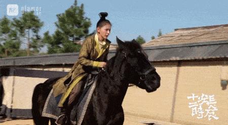 飞天奖新晋视后热依扎,热依扎获飞天奖视后采访