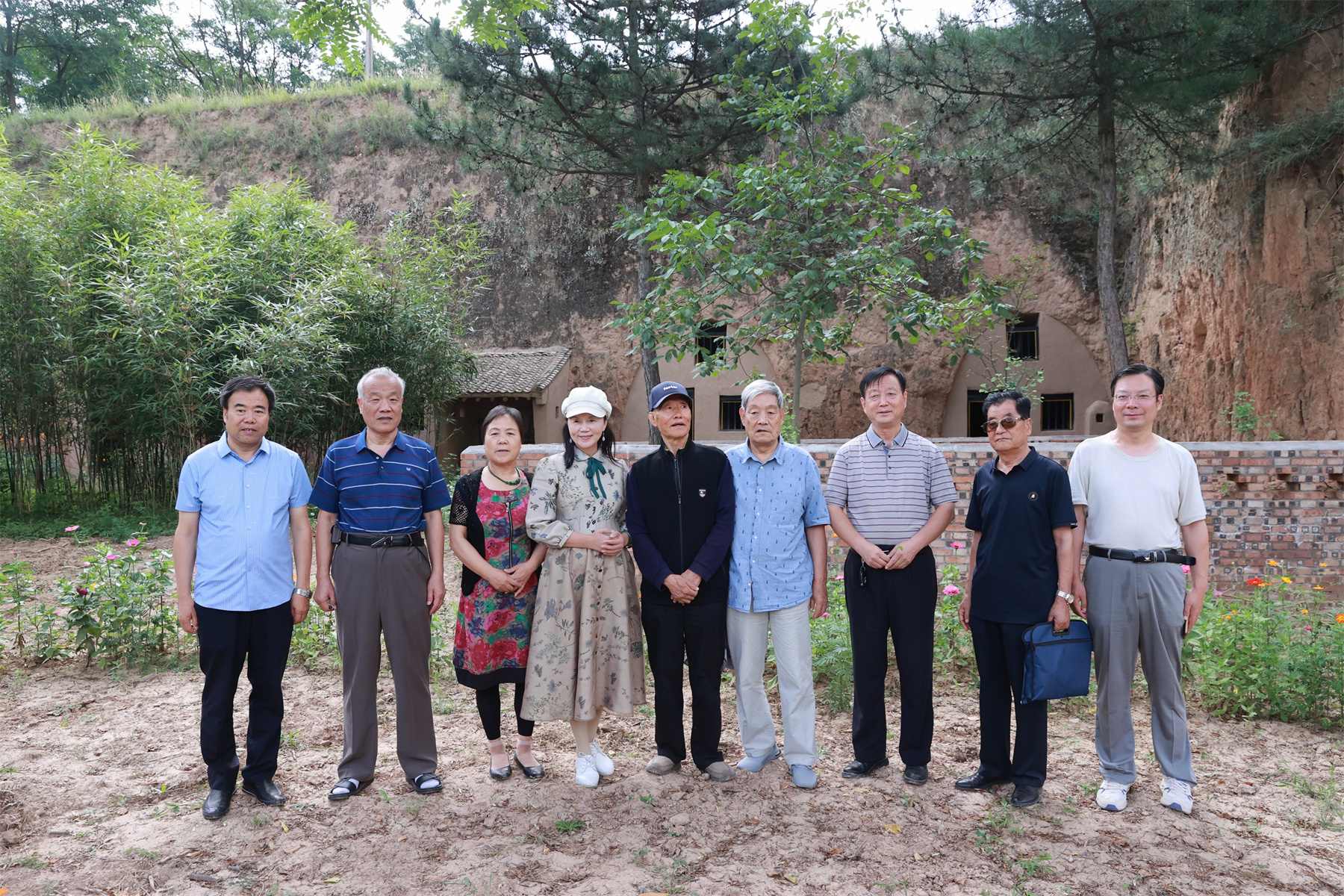 众多珍宝的软实力不可小觑！——“张俊彪文学艺术馆”透视（2）