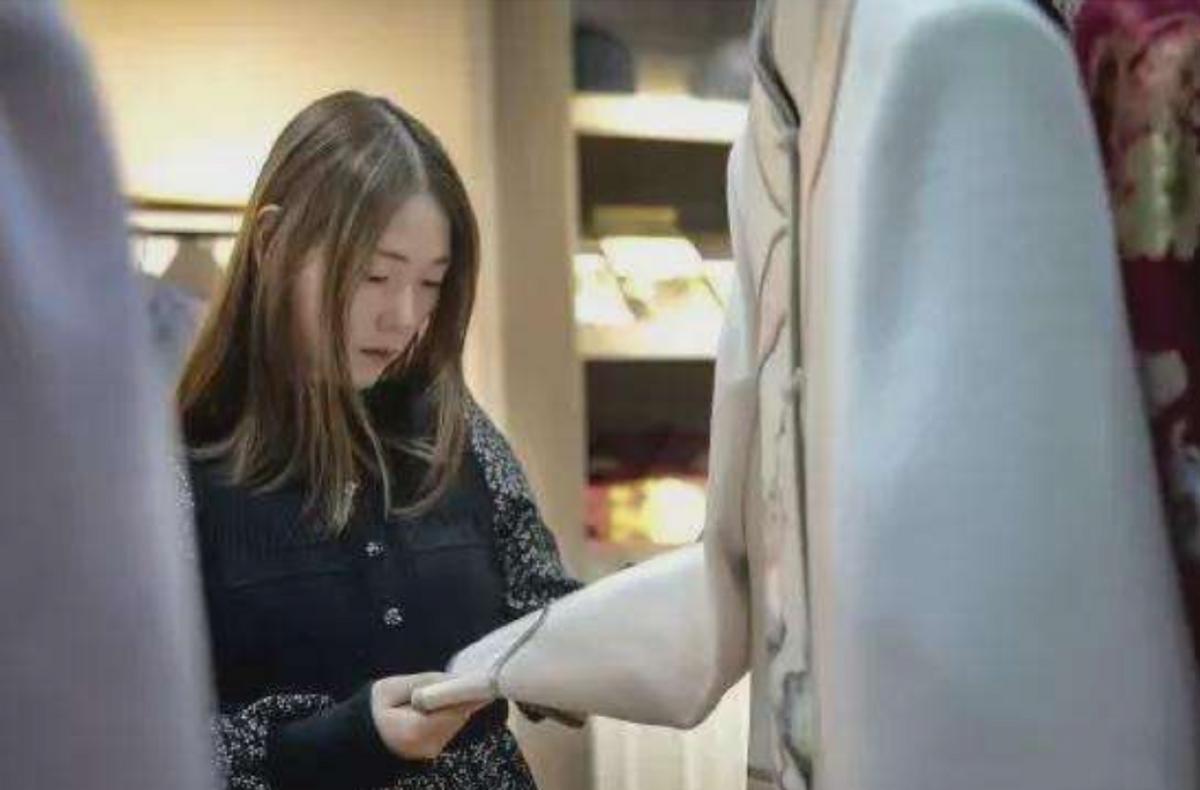 95后寿衣店铺,95后少女寿衣