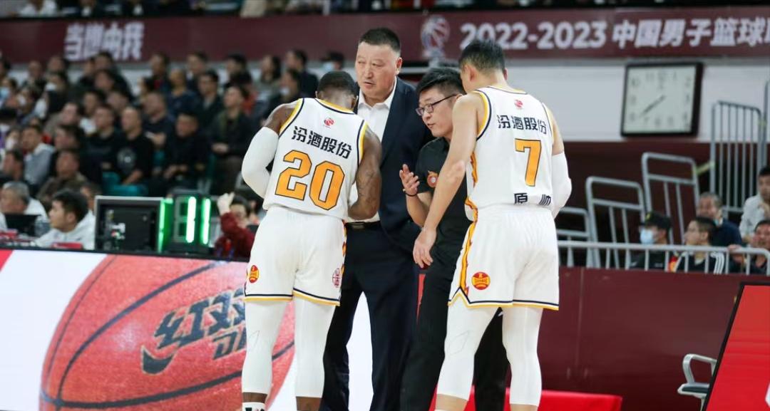 吴前和原帅谁的三分准,吴前手感爆棚砍下49分