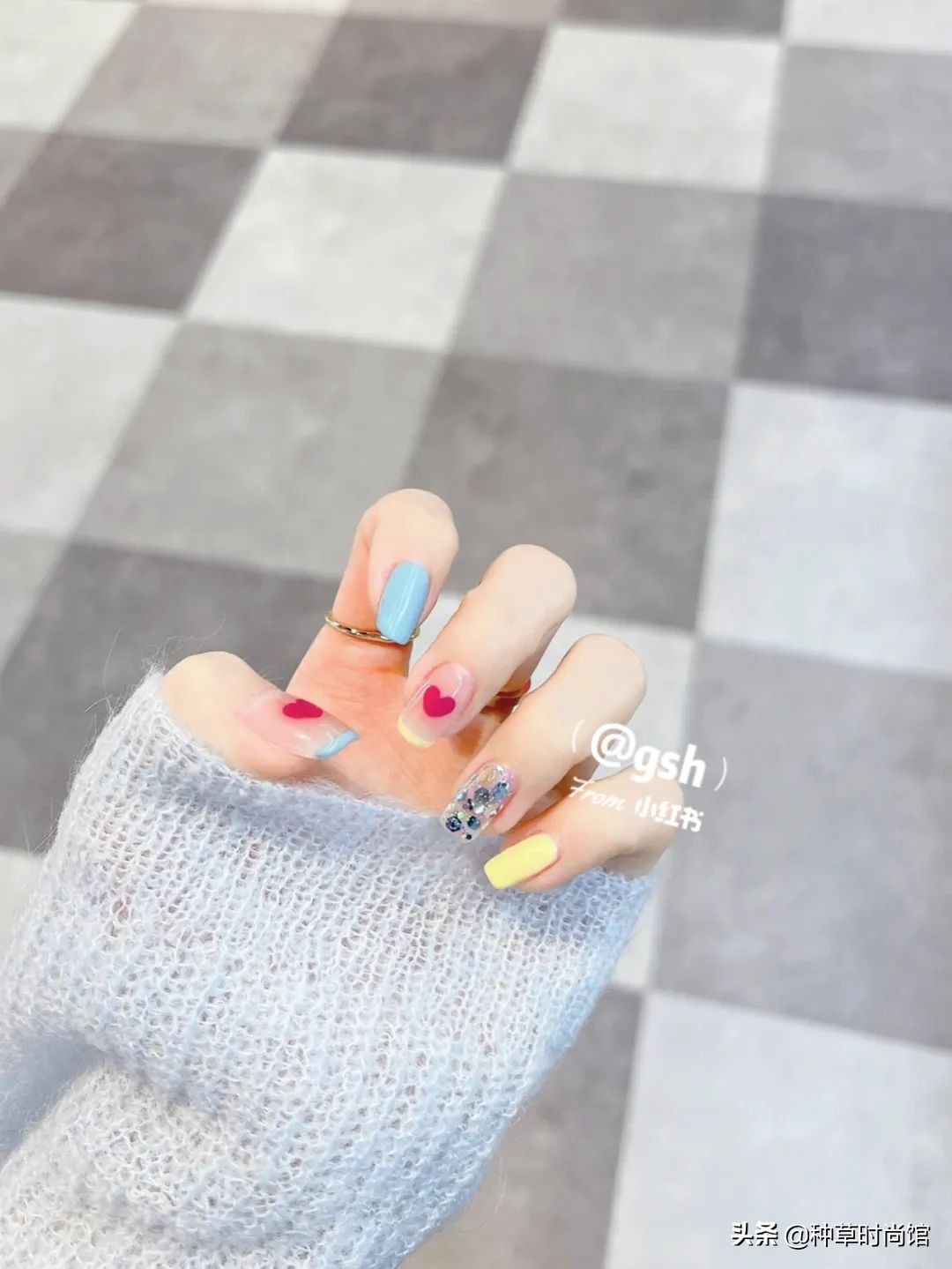秋冬超显白高级感美甲,春日美甲图片最新款百搭