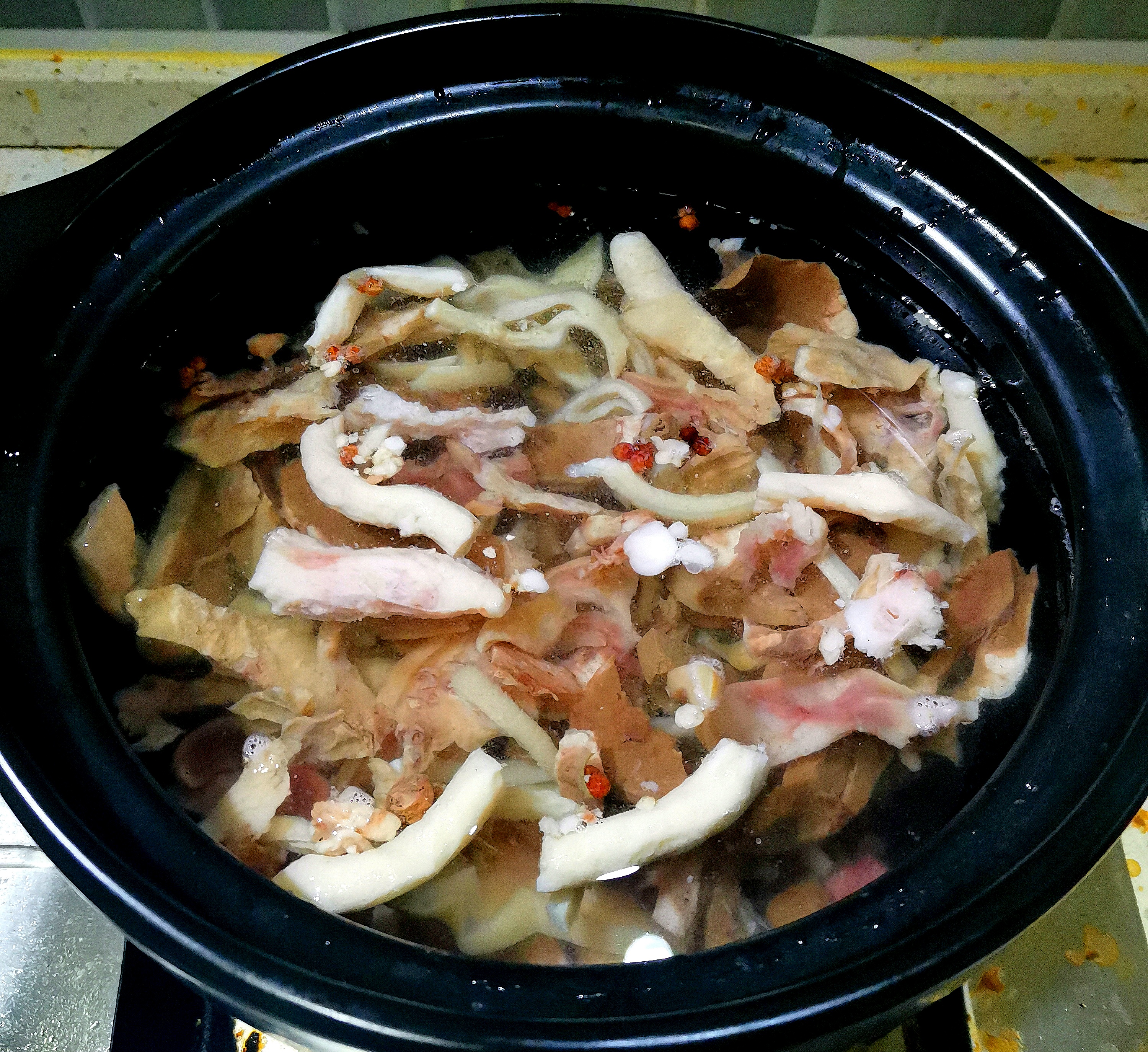 特色羊肉羊杂砂锅,麻辣羊肉羊杂煲