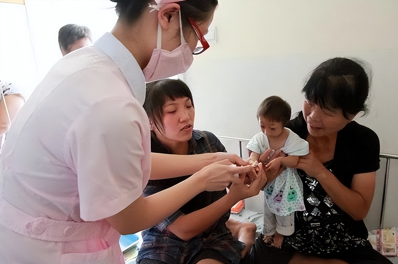 湖南生下小猴子卖给马戏团,湖南一产妇生下“小猴子”