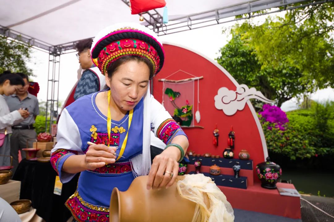 领略非遗文化带走一段腾冲故事,走进腾冲市感受云南文化