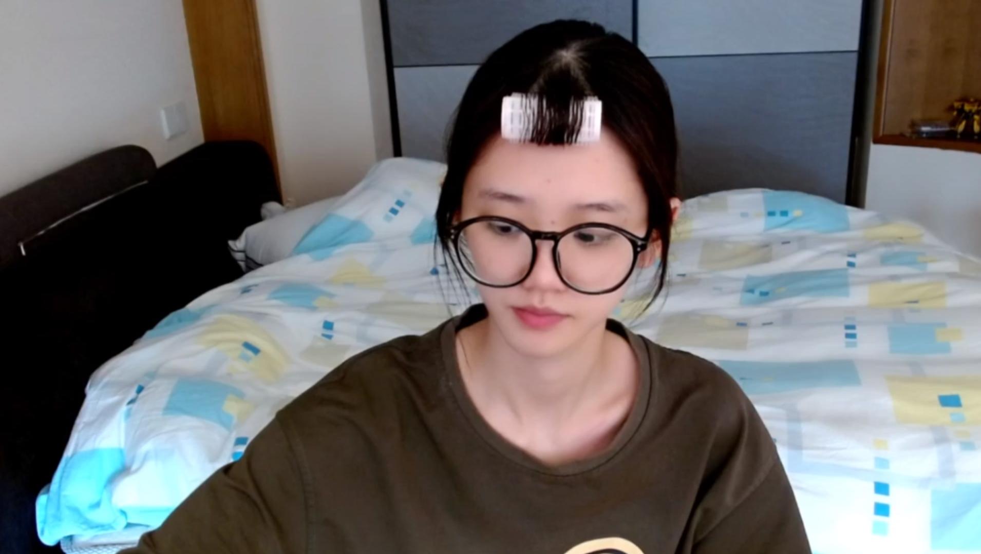 井川里予玩扁鹊打到王者！网友直夸理解好，就是卷发后有些奇怪