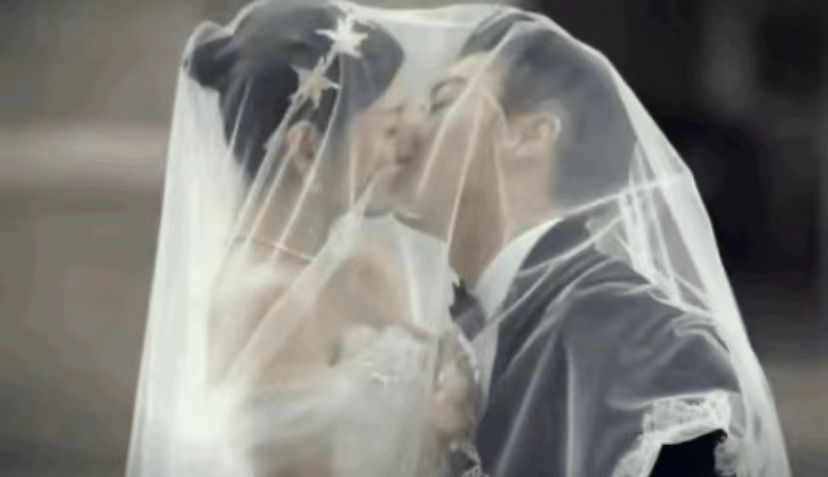 陈妍希谈儿子和小星星,陈妍希小星星现身机场