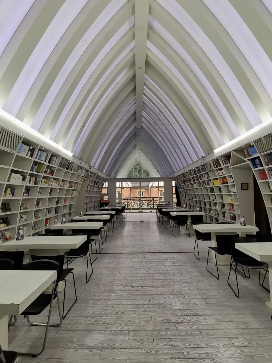 灏忓竷鎽勫奖鍥㈤槦,灏忓竷鎽勫奖