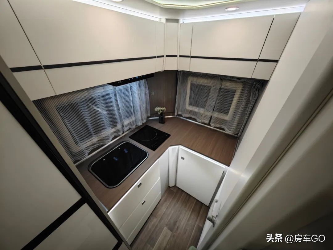 自由炮越野房车实际使用游记,全新自由炮房车c布局亮相