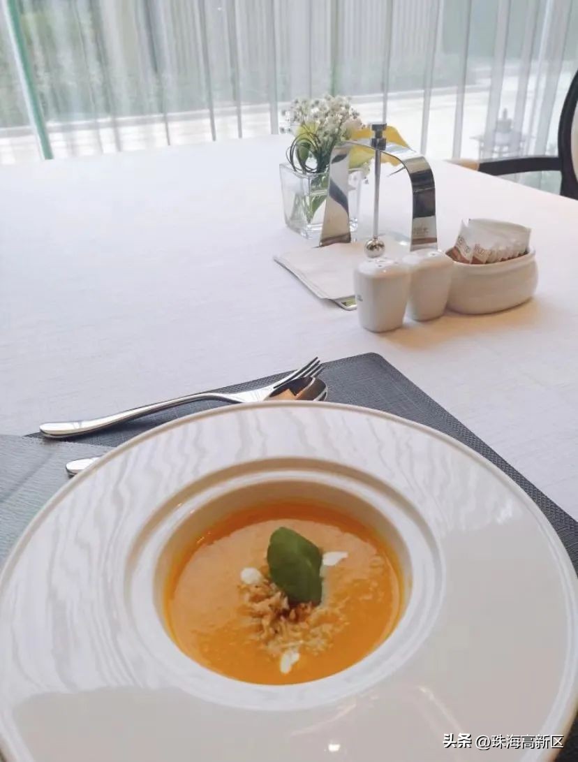 *光春**明媚！来高新区赴一场乐享山海之旅！