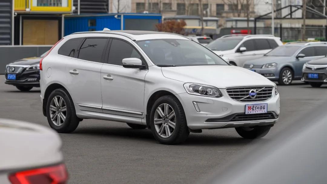 2010年沃尔沃xc60二手多少钱,杭州全款13万15年的沃尔沃xc60