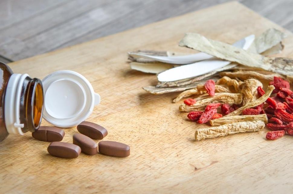 围绝经期综合征中医辨证心肾不交,绝经期肾阴阳两虚中医辨证