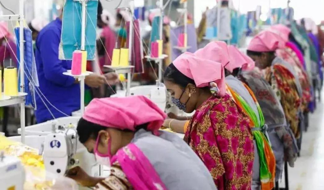 空集装箱堆满港口有所缓解吗,为什么大量空集装箱滞留国外港口