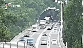 当心“载货”变“载祸”！不懂这是违法载物？那这篇你非看不可了