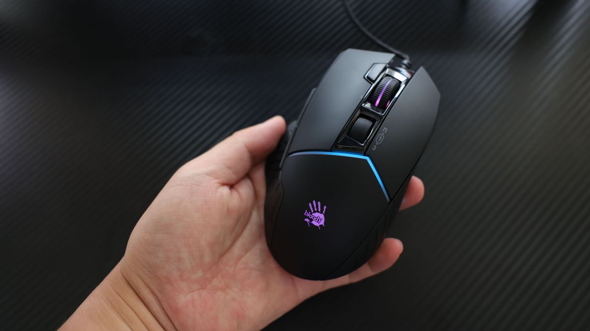 血手幽灵鼠标v8max测评,血手幽灵w95max