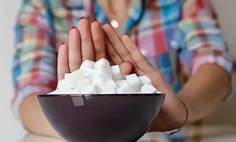 牙缝间牙结石怎样清除干净,牙缝表面的牙结石怎么洗掉