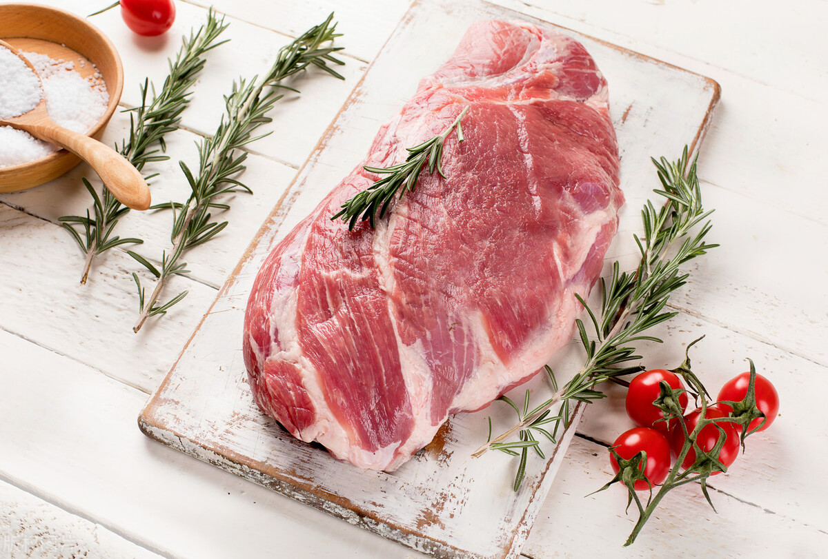 世界杯吃烧烤,世界杯烧烤必不可少