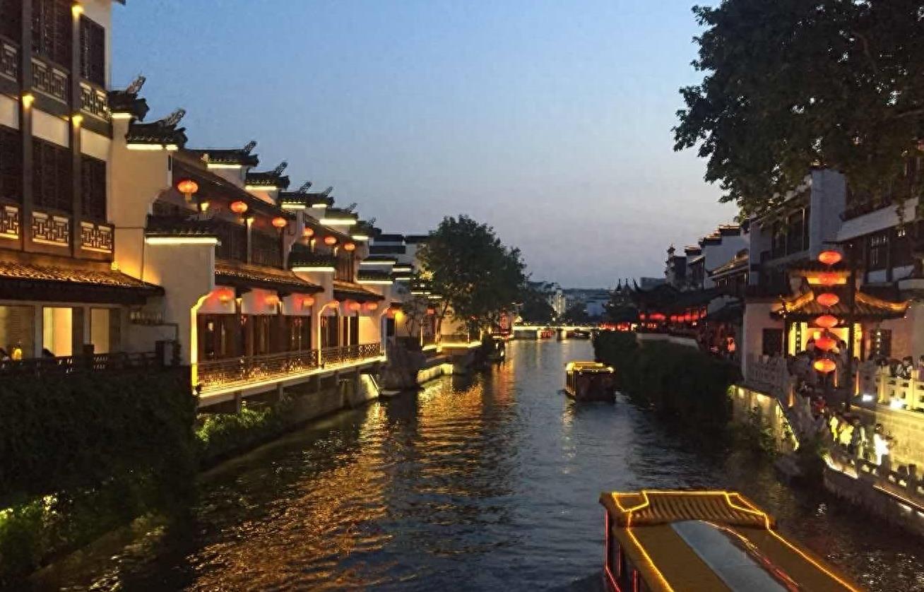 中国除北京南京还有叫京的城市吗,我国带京字的三个城市