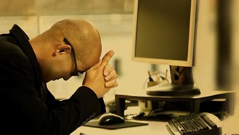 脱发为什么都是从头顶先秃,脱发为什么先从头顶脱