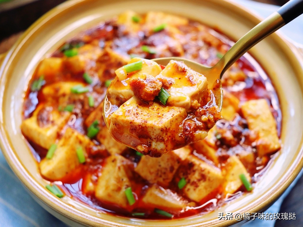 腐乳汤炒空心菜,腐乳炒空心菜十分钟搞定的快手菜