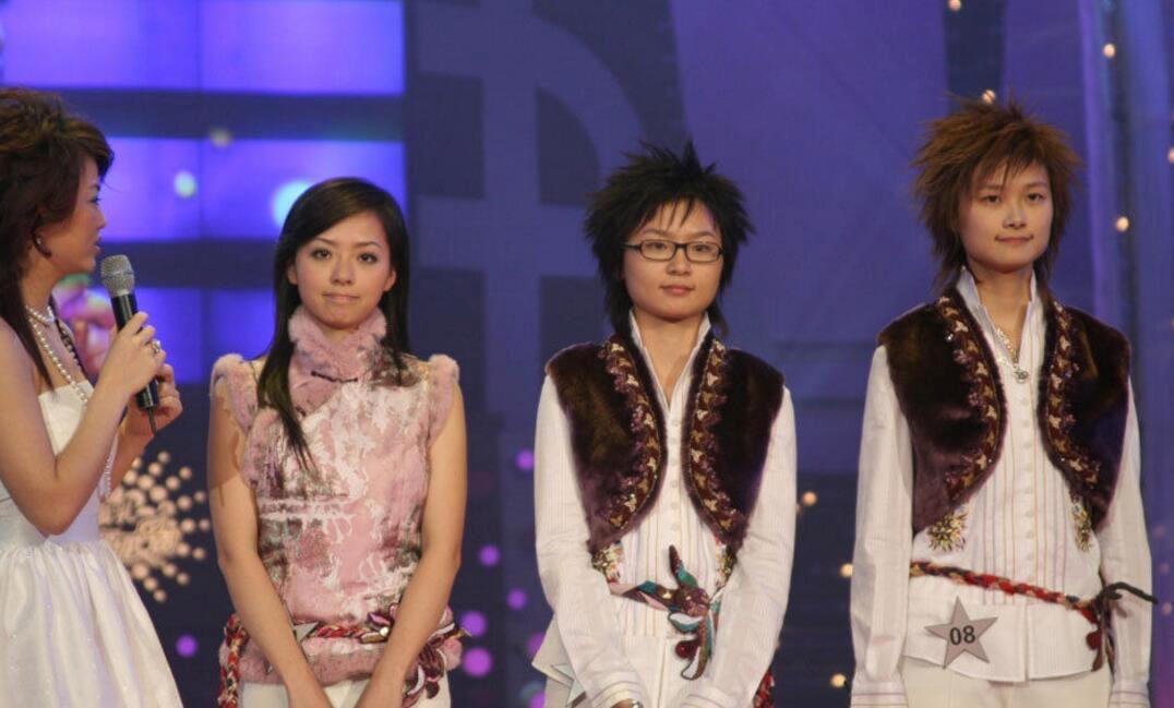 张靓颖为主动染新冠道歉,张靓颖称其主动染新冠