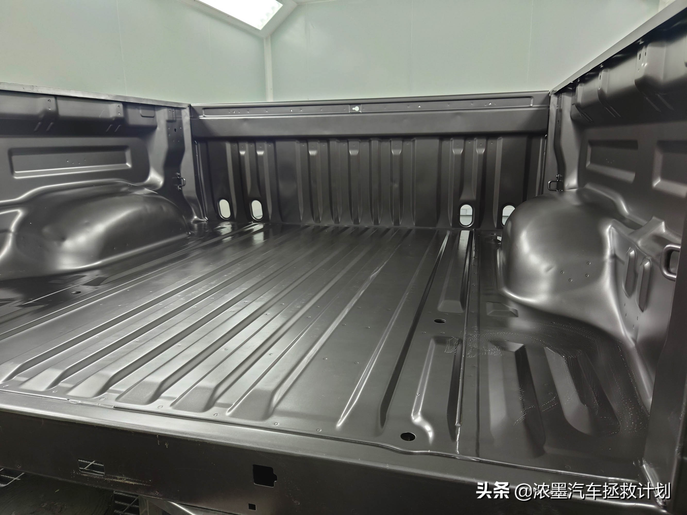 陆地碉堡｜匠心修复一台丰田坦途，完美复活后做百折不挠的攀登者