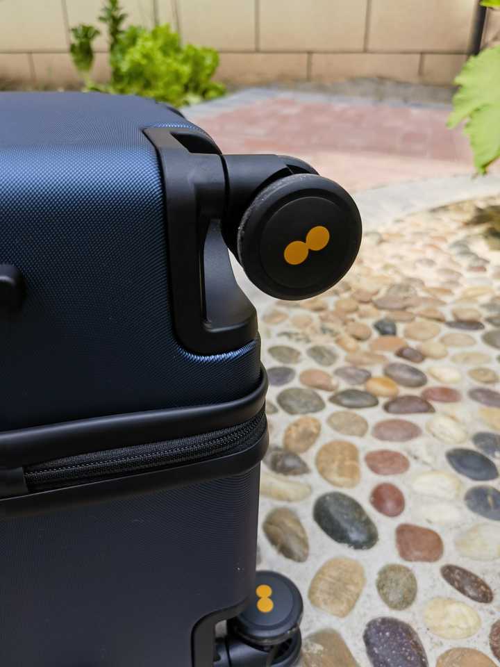 地平线8号行李箱24寸和20寸铝框,地平线8行李箱20寸和24寸评测