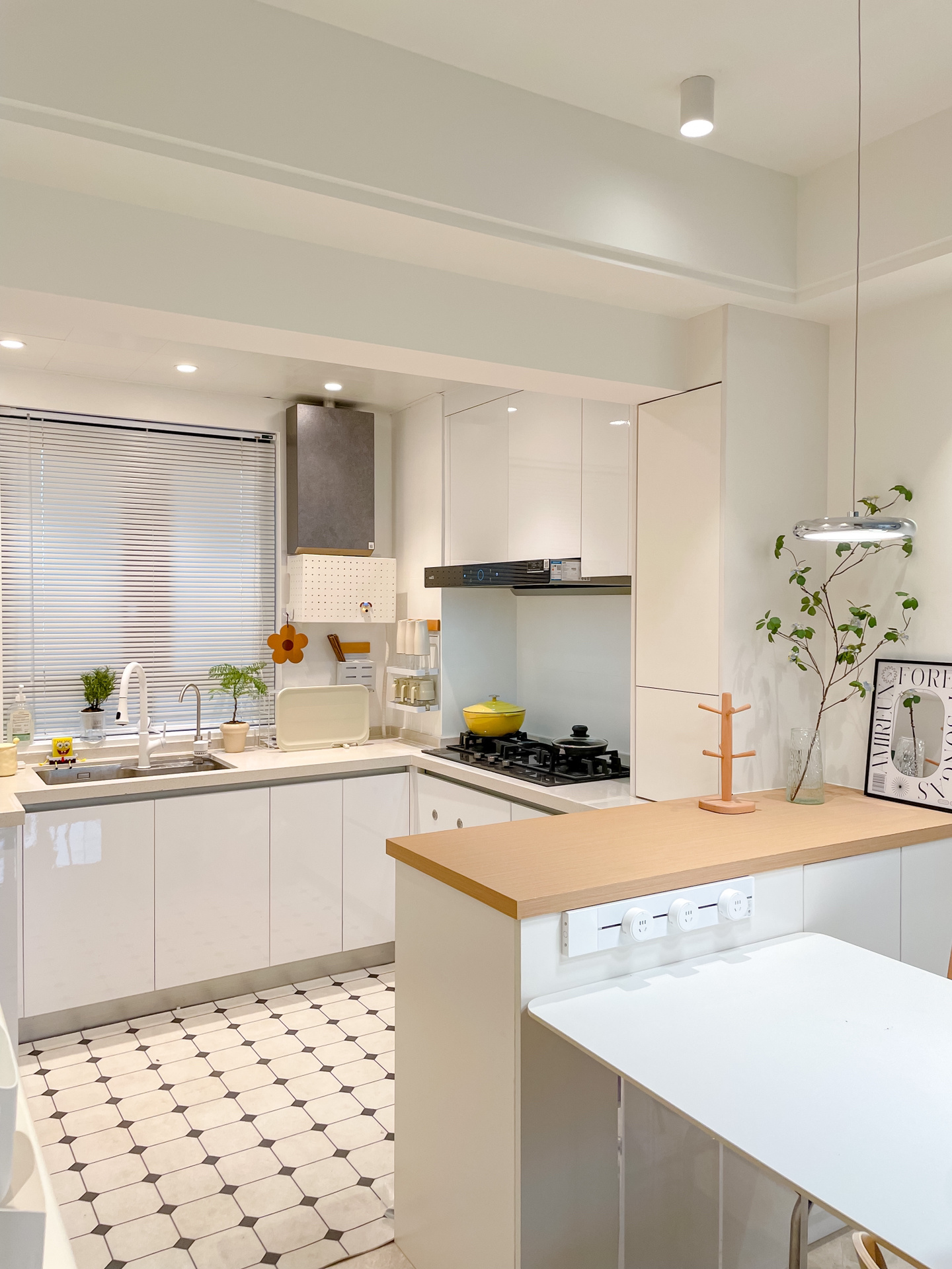 湖南高层楼房的装修,湖南江景房装修效果