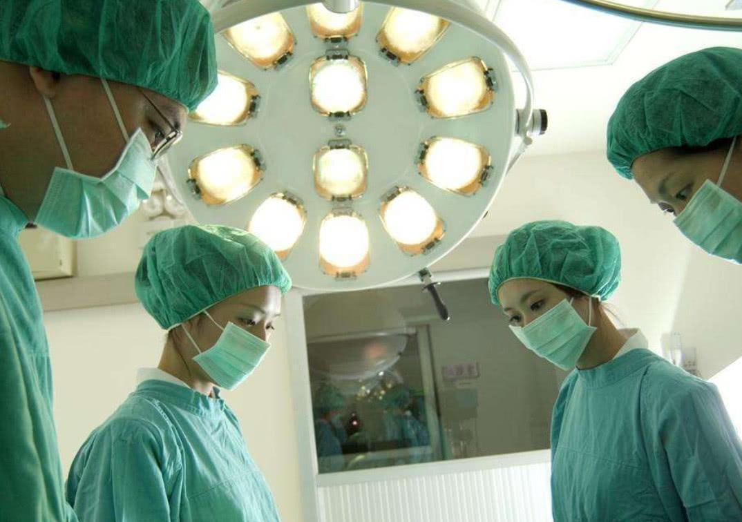 剖腹产了被丈夫骂3小时,冷血妻子结局