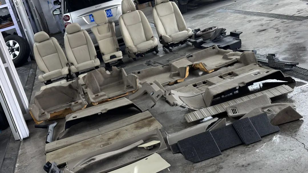 翻新一辆07年沃尔沃xc90要多少钱,开了四年的沃尔沃xc90多少钱