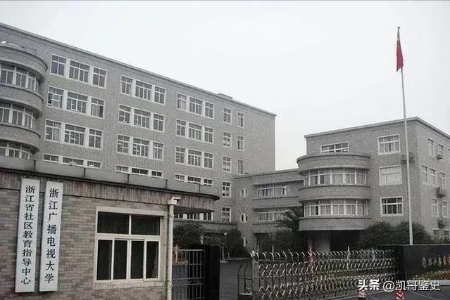 “中国首富”把矿泉水和疫苗变成“印钞机”，这操作马云都看不懂