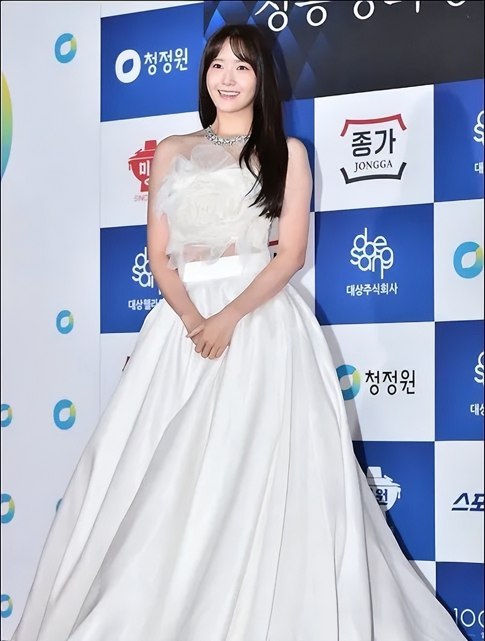 汤唯与iu,汤唯在韩国跟iu一样火吗