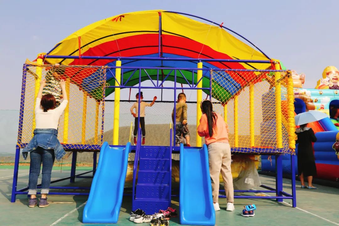 犇福金达莱地址,犇福农场金达莱多吗