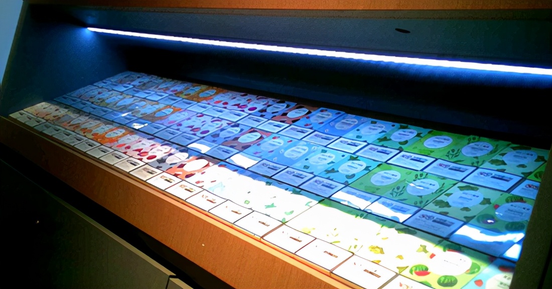 16岁高中生:我花400元在网店买到*子烟电**