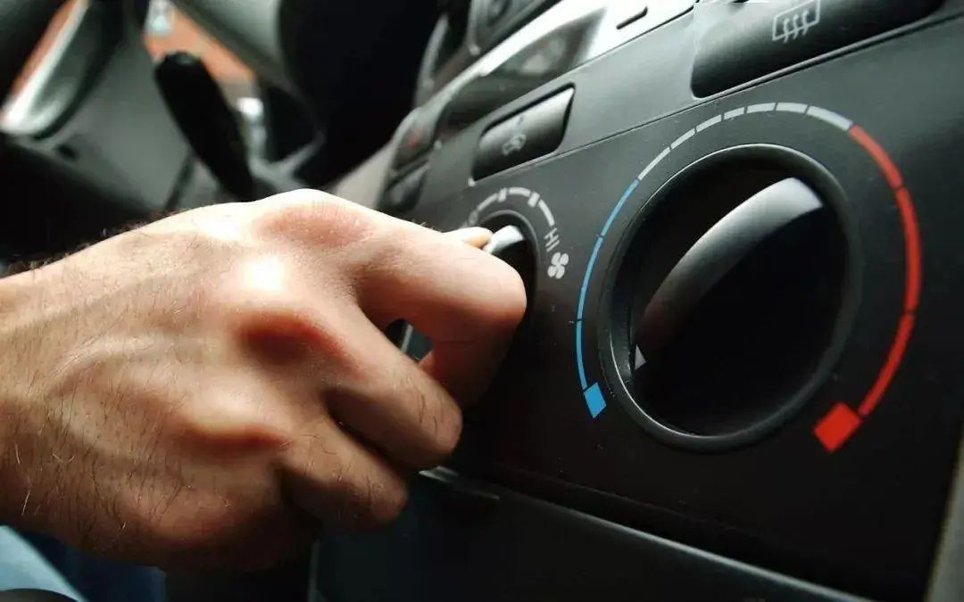 空调出现问题维修价格,空调维修价格一般是多少