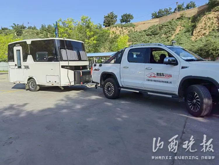 拖挂房车需要c6驾照考试,拖挂式房车c1考试