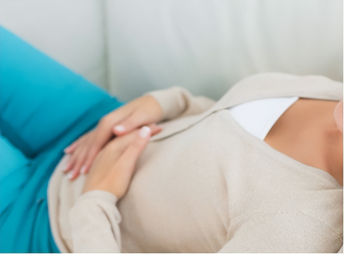 治疗尿路感染中医好还是西医好,尿路感染的原因和解决方案