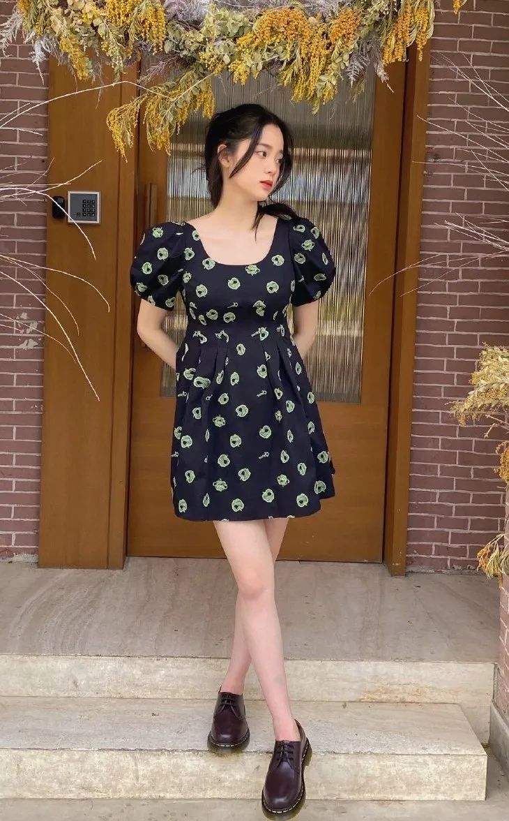 小个子穿什么鞋子更好看显得更高,显高显腿细的鞋推荐