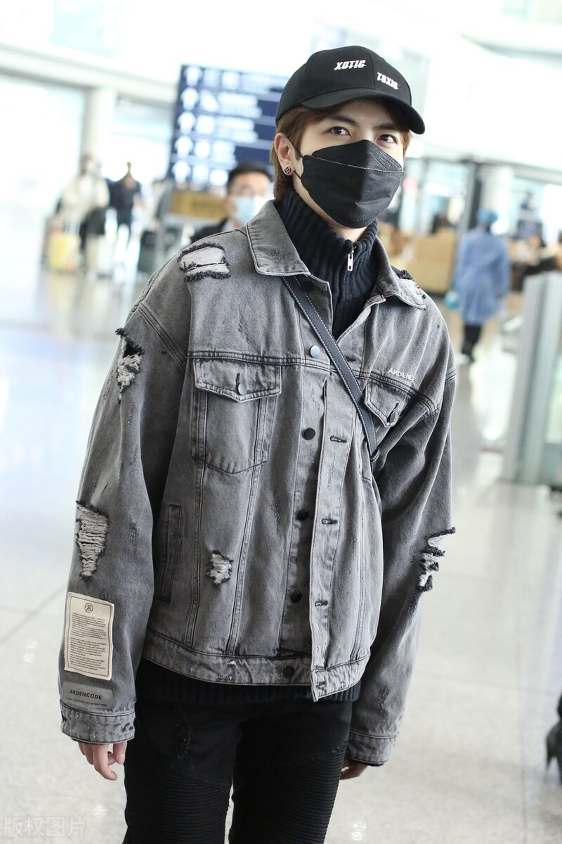 秦奋一生有钱吗,秦奋比王思聪有钱