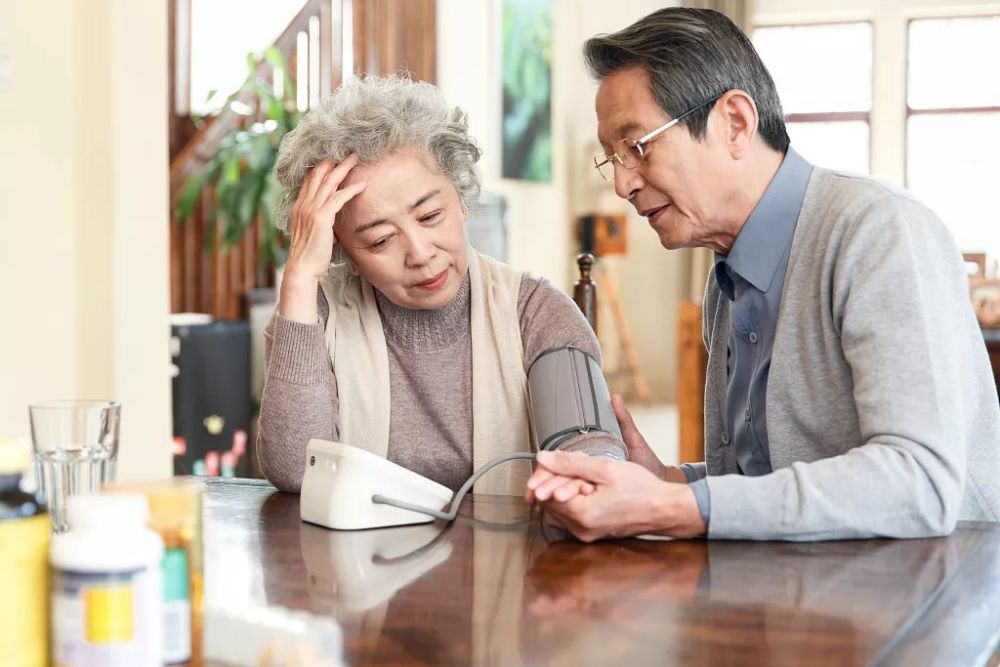 健康小贴士高血压,关于高血压的中医辨证论治