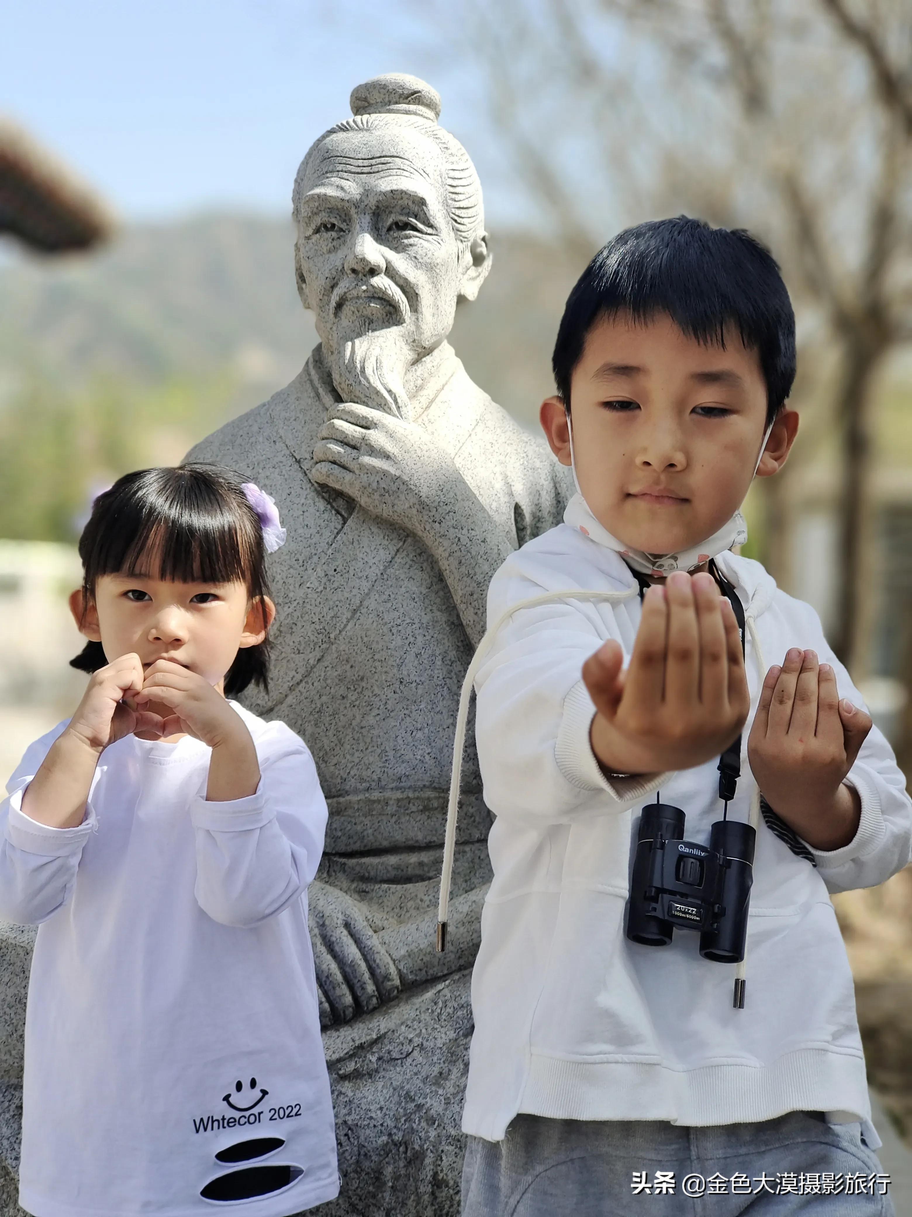 儿童摄影怎么拍出小孩的童真,儿童摄影拍照姿势大全