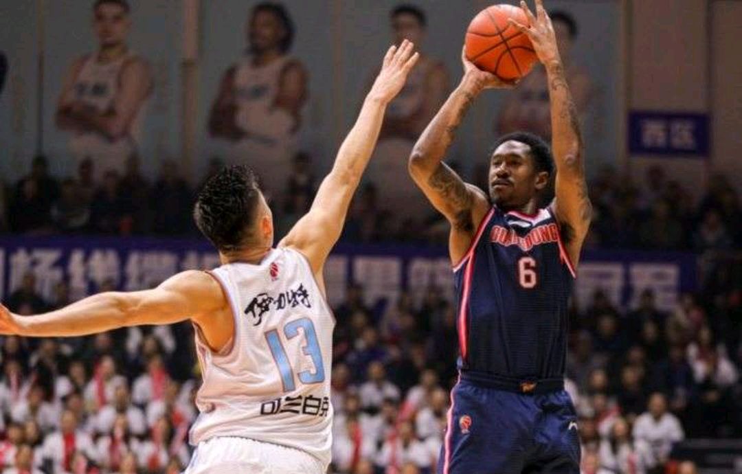 广东17人大名单更新！马尚回归三外援就位MVP复出杜锋主场战群雄