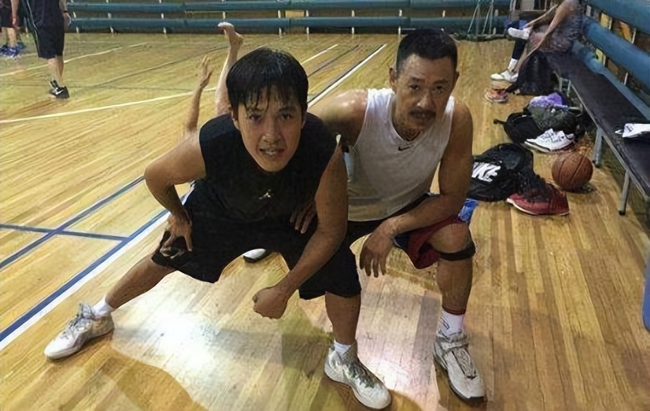 吕丽萍和孙爱英见面,孙丽英吕丽萍结婚