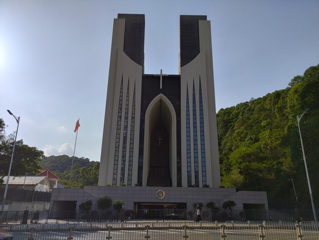 《南方诗词评论》第35期:以古风诗化深圳本土人文历史的奠基之作