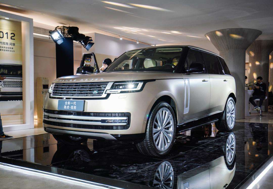 被国人捧红的三款“伪豪车”，国外销量低迷，国内争相购买