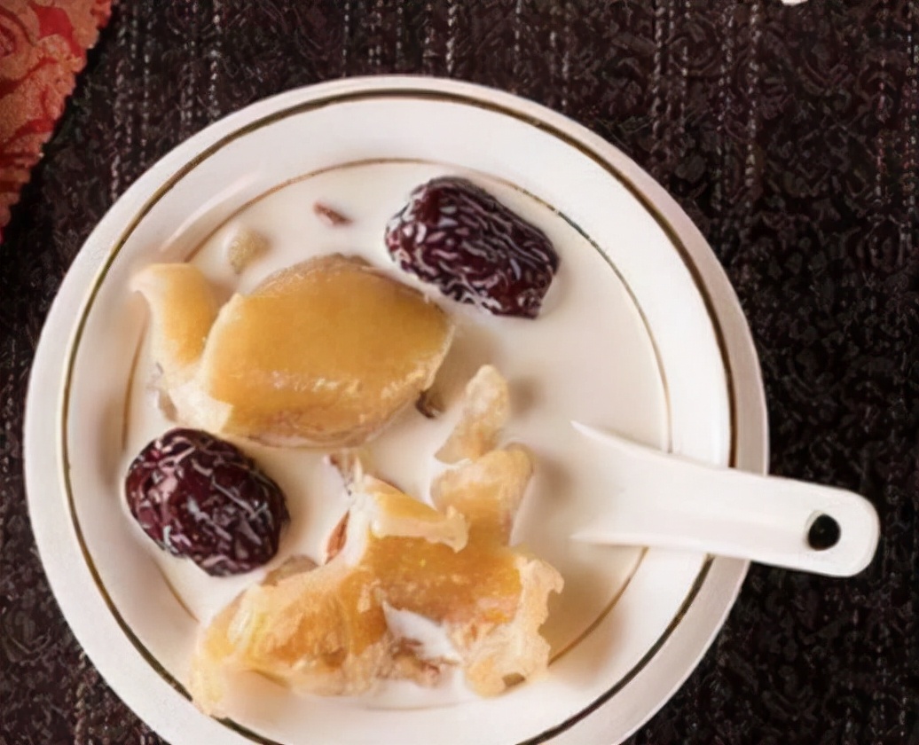 去看新生儿送什么比较合适？11件不落俗套的礼物推荐