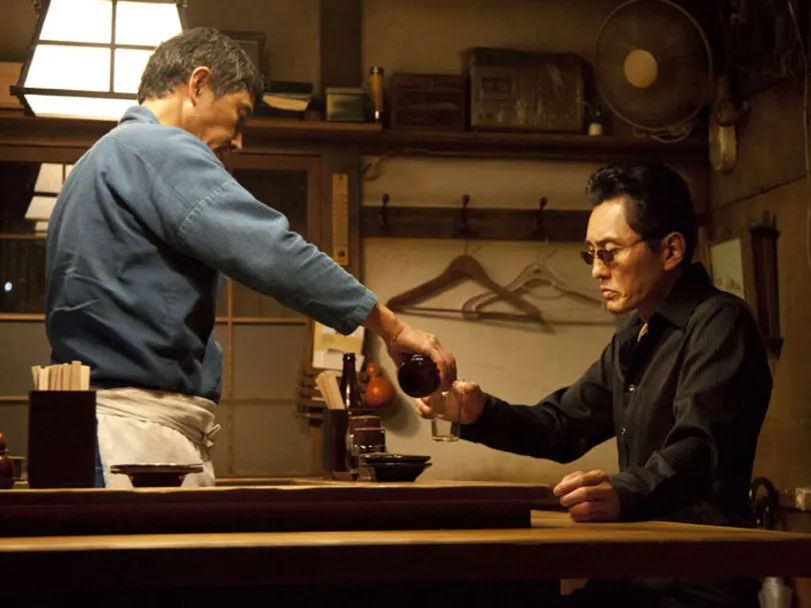 牛奶盒是怎么被日本人拿来装酒的？