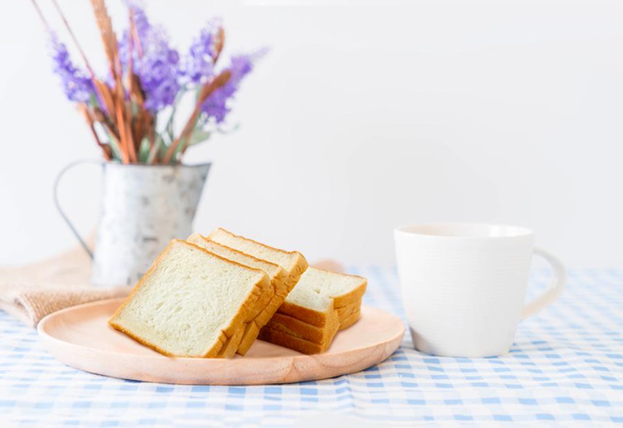撼动浙江早餐铺子的，是这家卖面包的奶吧