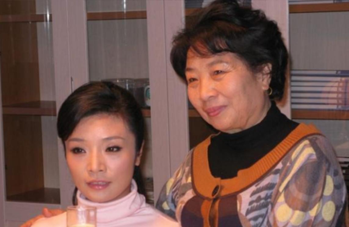 歌唱家李丹阳的传奇故事,著名歌唱家李丹阳倾情献唱