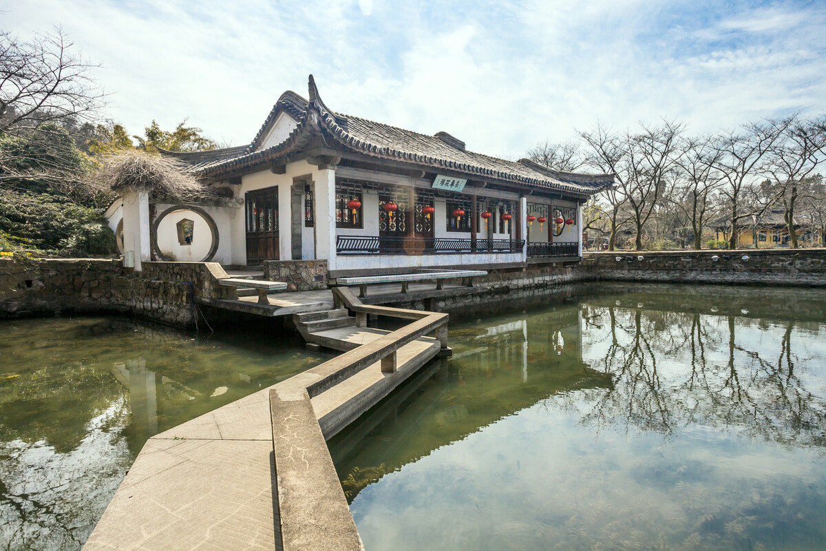 （小小说）真假“老板娘”